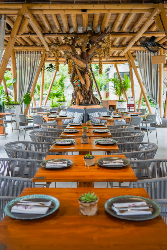 where to eat in uluwatu