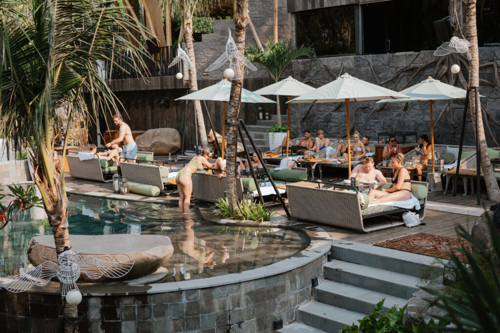 Escape the Ordinary: A Jungle Hideaway with a Modern Twist