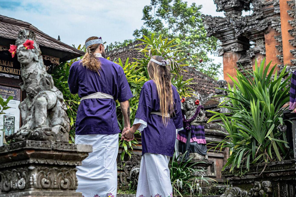 wear to Ubud Water Palace