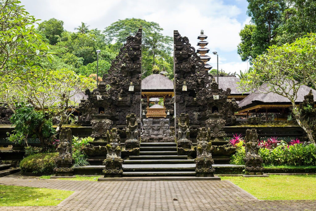 Gunung Lebah Temple