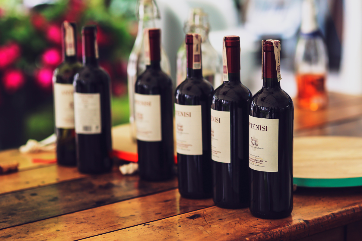 Port wine, sweet wine merah dengan tekstur pekat khas Portugal